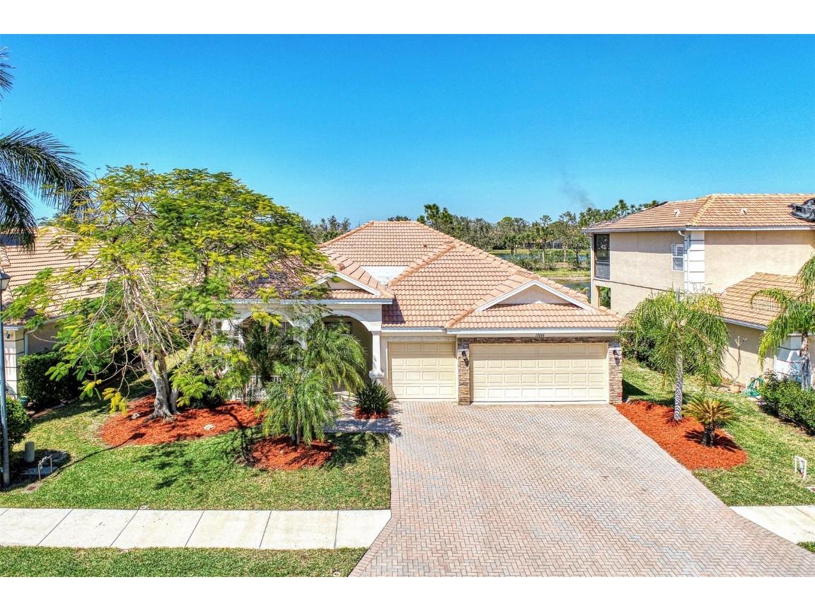 12066 Granite Woods Loop Venice FL 34292 N6131477 image1