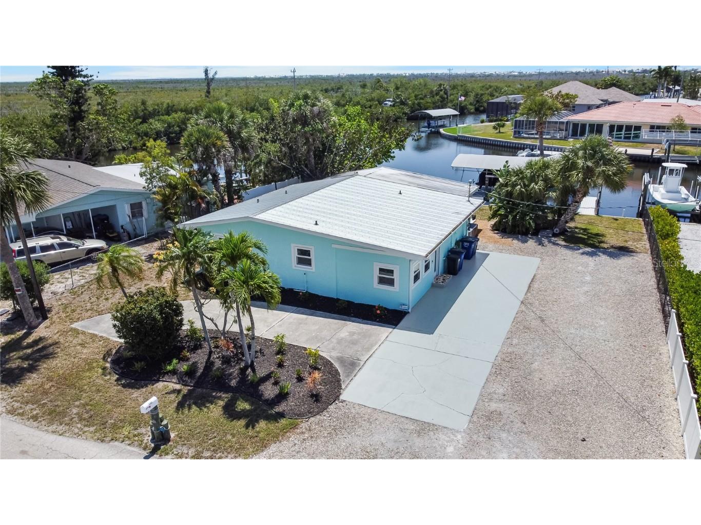 12069 Matlacha Boulevard Matlacha Isles FL 33991 A4650552 image1