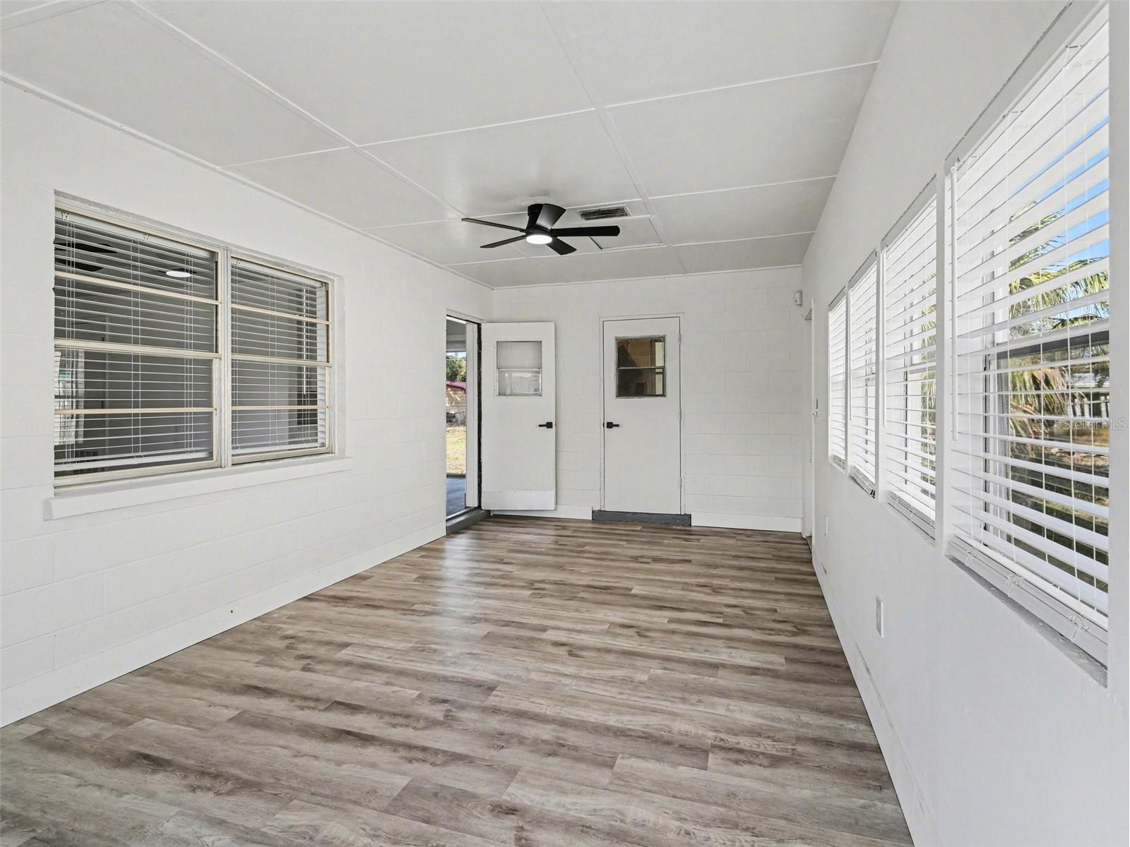 1207 22nd Avenue W Palmetto FL 34221 TB8504340 image10