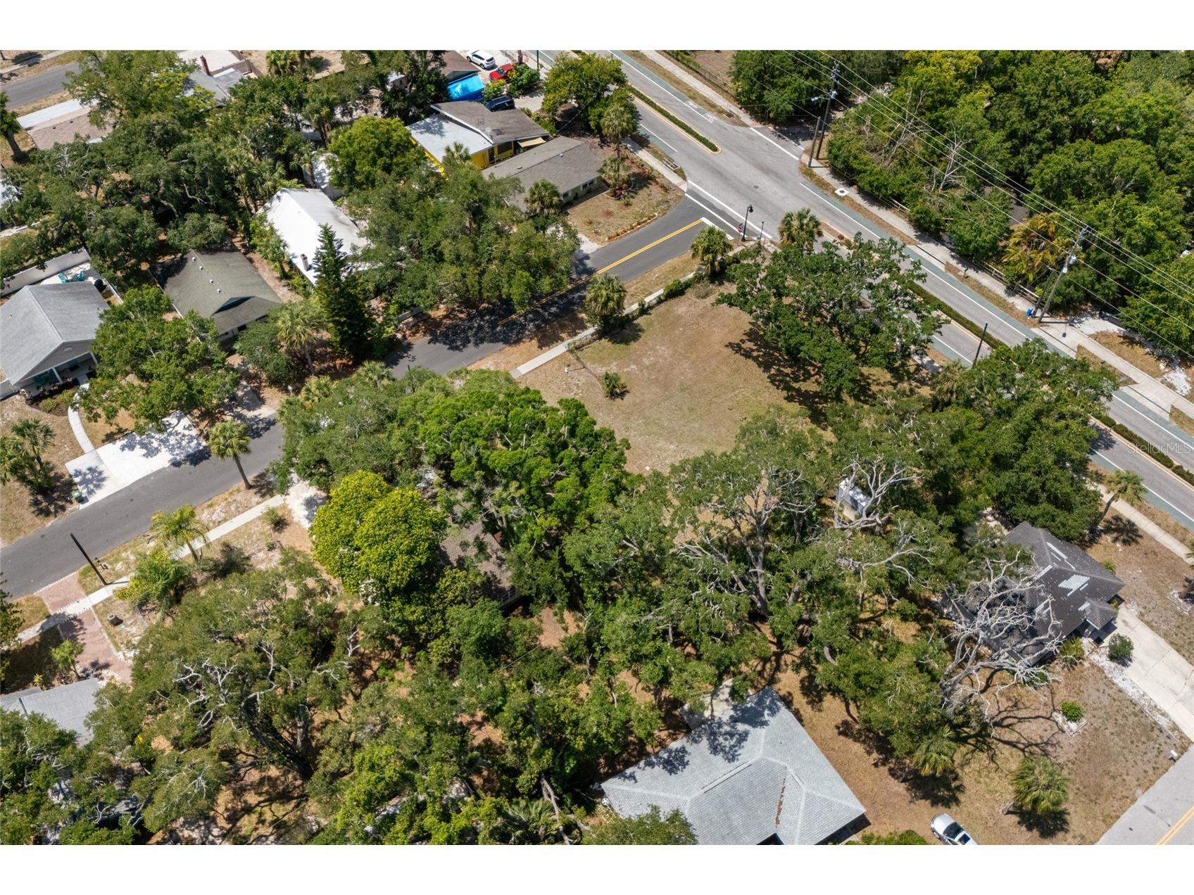 1207 34th Street Sarasota FL 34234 A4691838 image11