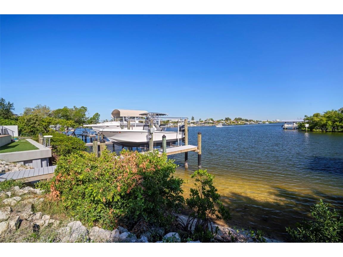 1207 Apollo Beach Boulevard Apollo Beach FL 33572 TB8447698 image66