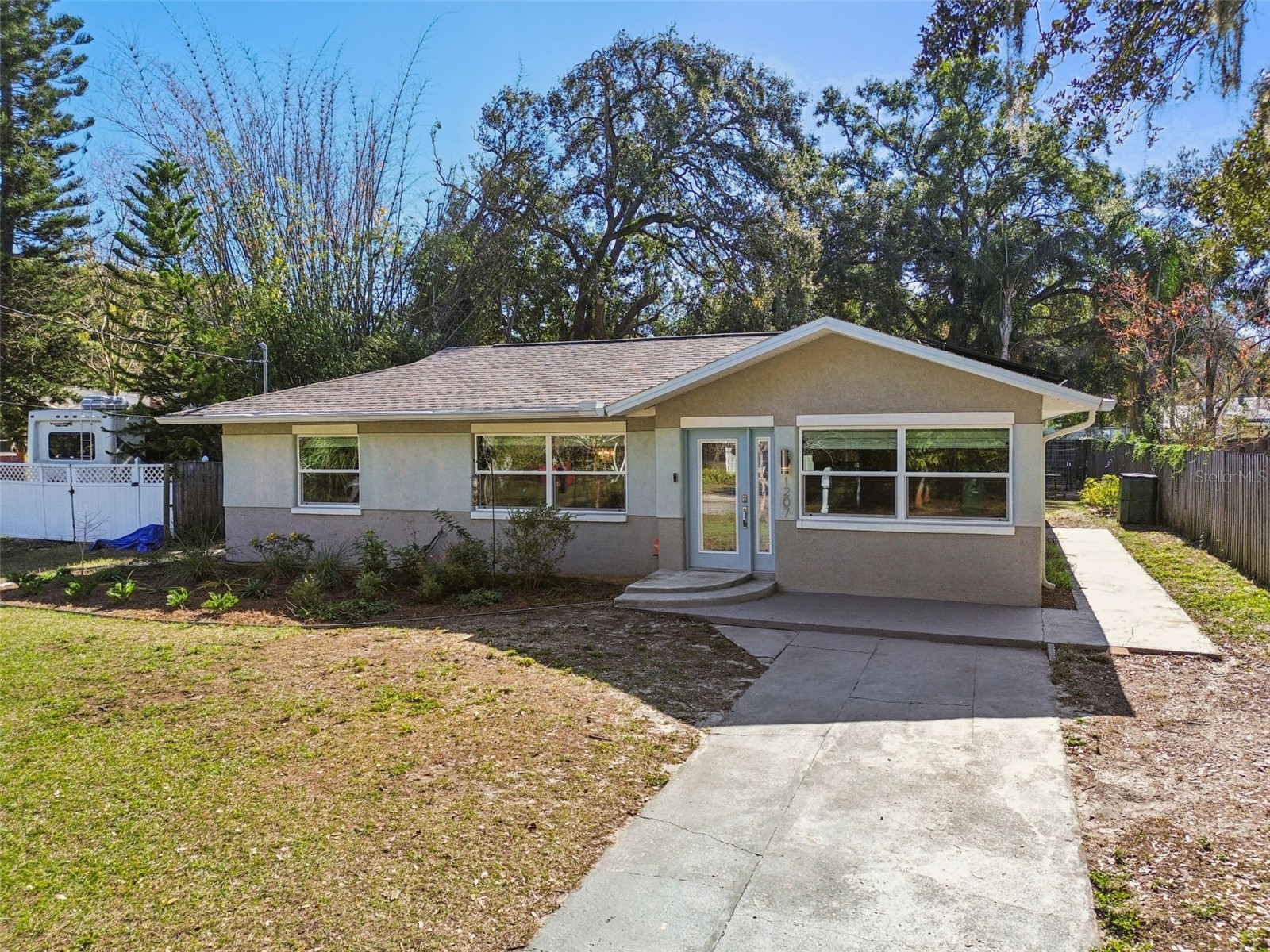 1207 E Crawford Street Tampa FL 33604 TB8449827 image1
