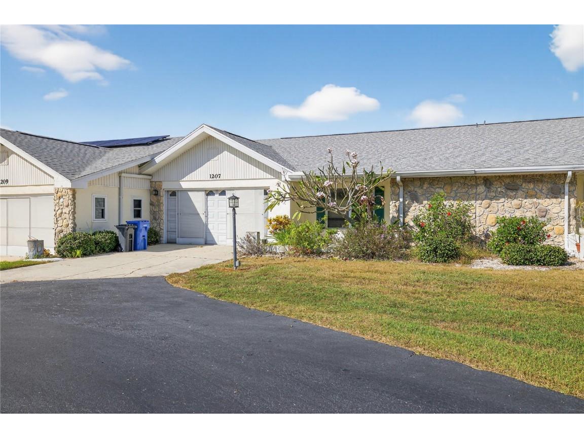 1207 Eastloch Court Sun City Center FL 33573 TB8447142 image1