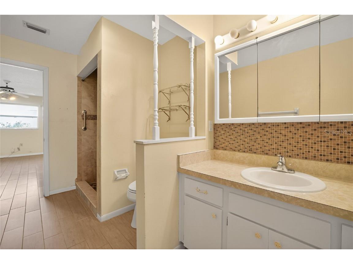 1207 Eastloch Court Sun City Center FL 33573 TB8447142 image23