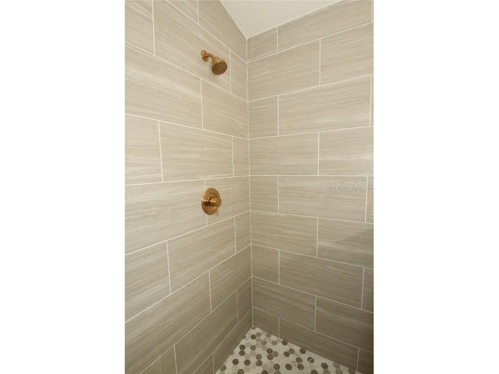 1207 Greenley Avenue Groveland FL 34736 O6359023 image25