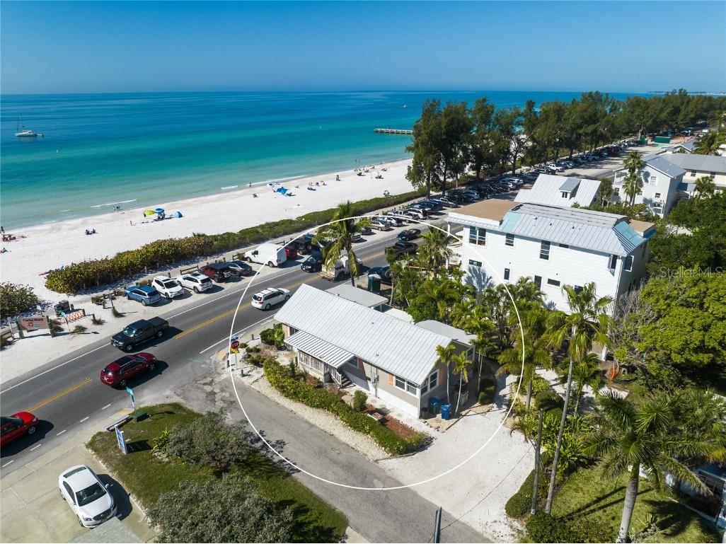 1207 Gulf Drive S Bradenton Beach FL 34217 A4560297 image1