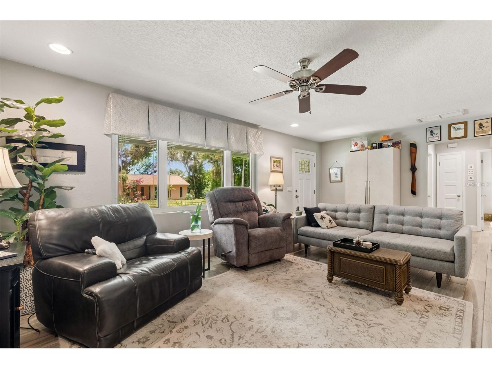 1207 Kapok Circle Clearwater FL 33759 TB8524865 image17