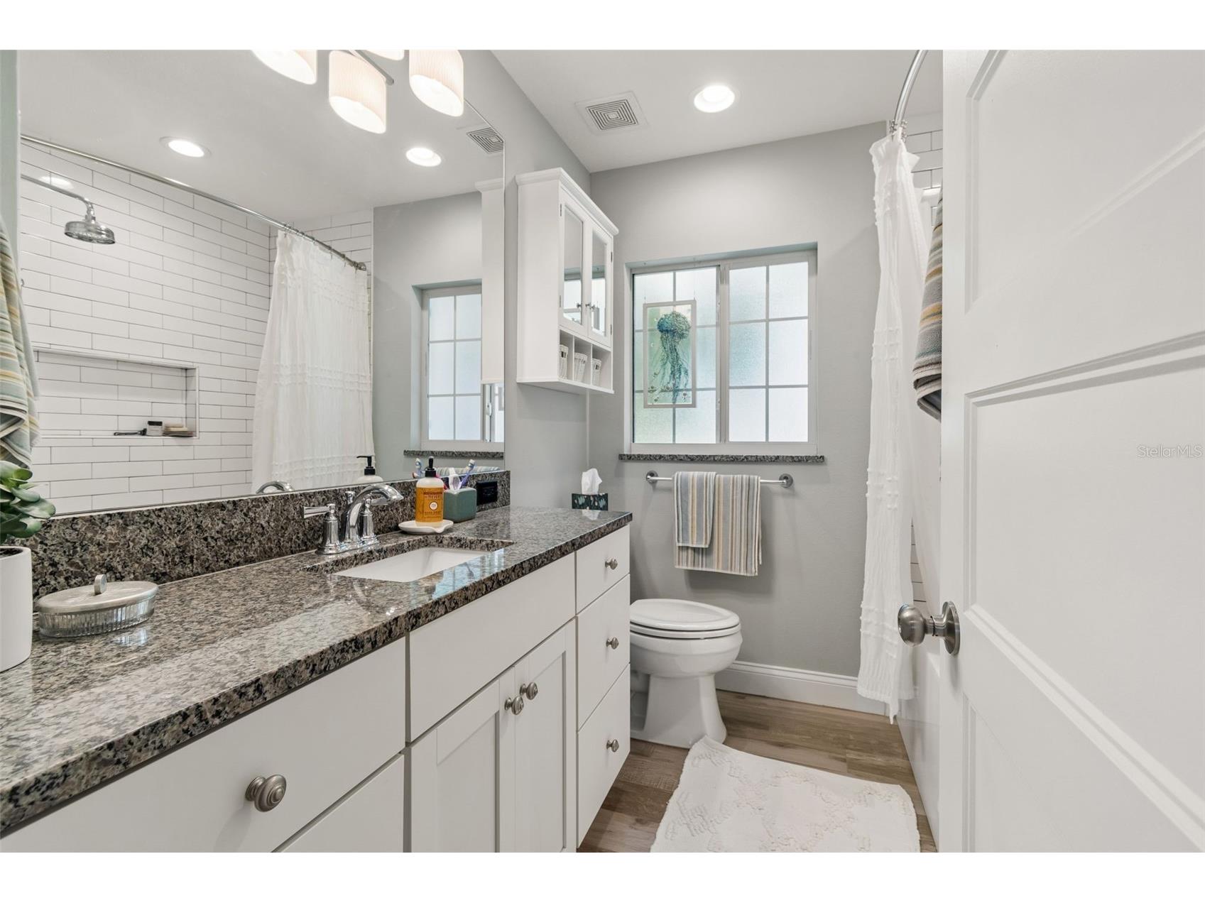 1207 Kapok Circle Clearwater FL 33759 TB8524865 image26
