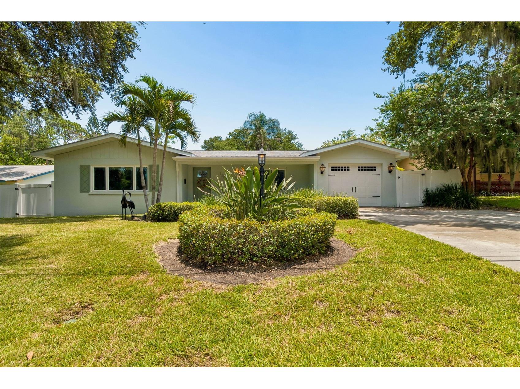 1207 Kapok Circle Clearwater FL 33759 TB8524865 image3