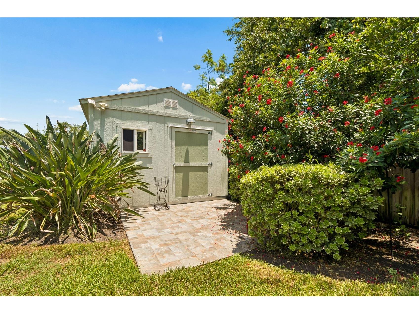1207 Kapok Circle Clearwater FL 33759 TB8524865 image44