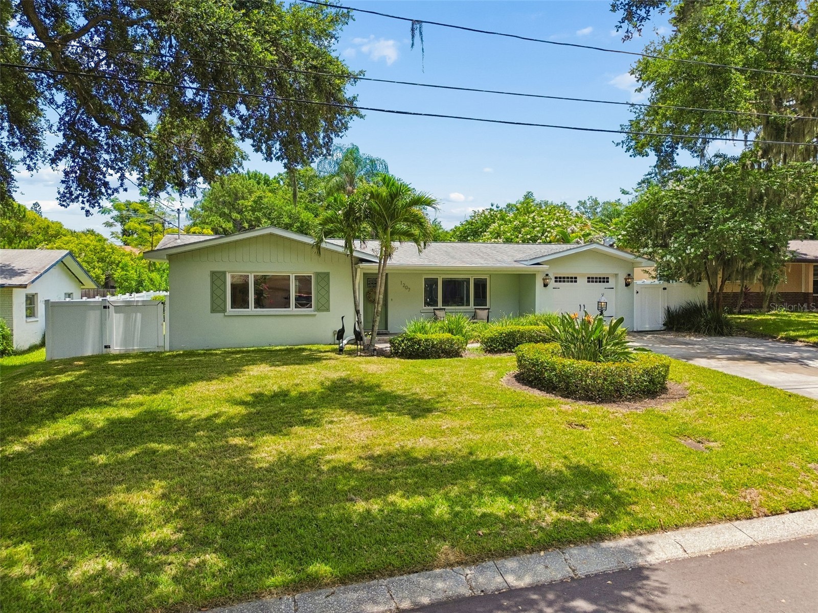 1207 Kapok Circle Clearwater FL 33759 TB8524865 image47