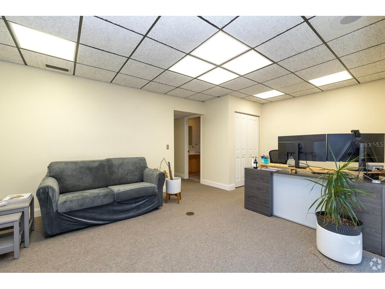 1207 N Himes Avenue #2 Tampa FL 33607 TB8424777 image10