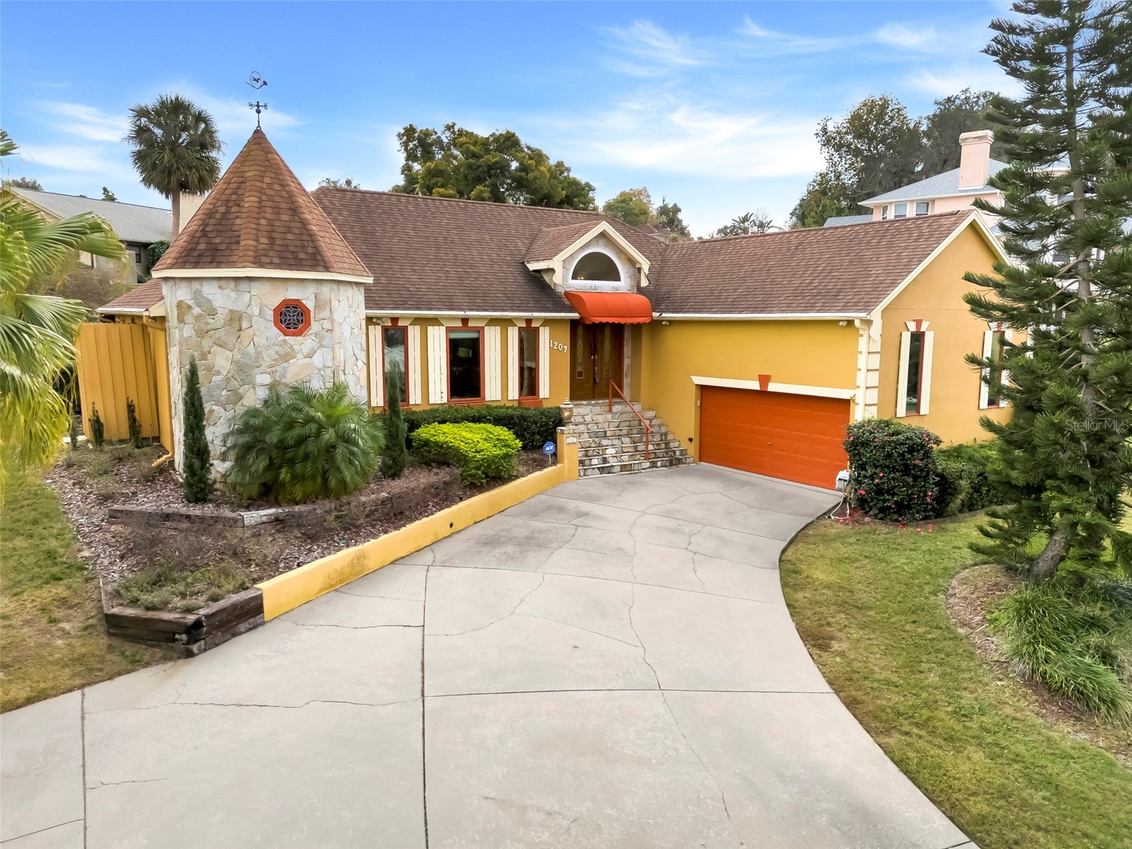 1207 Overlook Road Eustis FL 32726 - LAKE EUSTIS TB8462076 image1