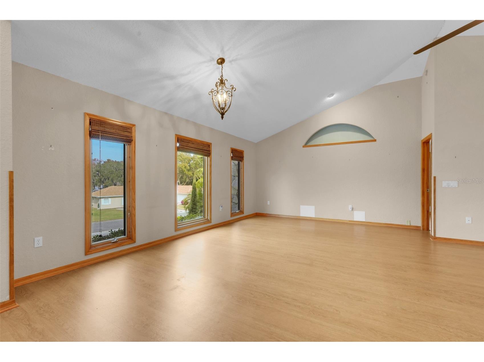 1207 Overlook Road Eustis FL 32726 - LAKE EUSTIS TB8462076 image8