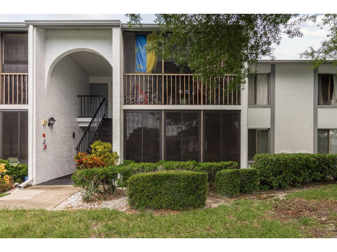 1207 Pine Ridge Circle W #F1 Tarpon Springs FL 34688 U8253028 image1