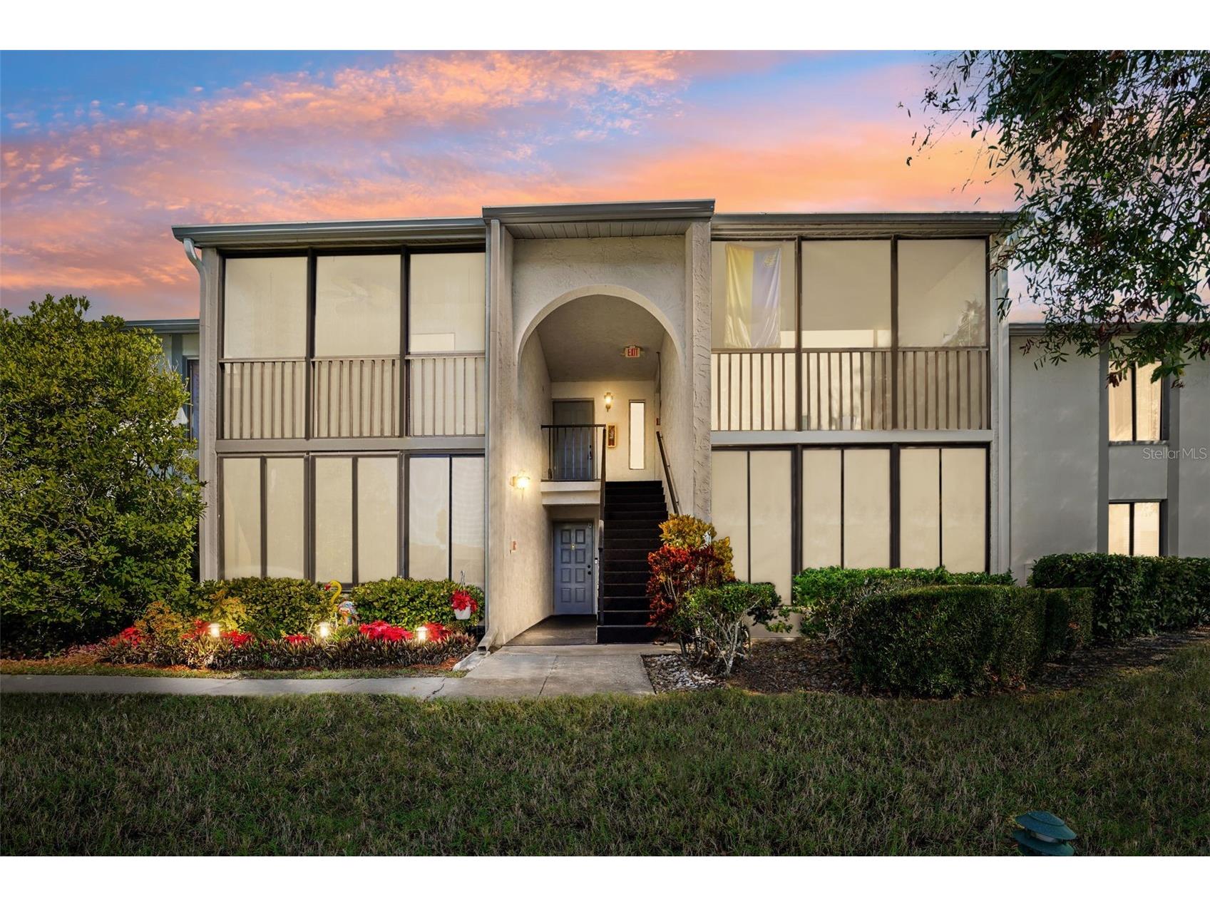 1207 Pine Ridge Circle W #G2 Tarpon Springs FL 34688 TB8463643 image1