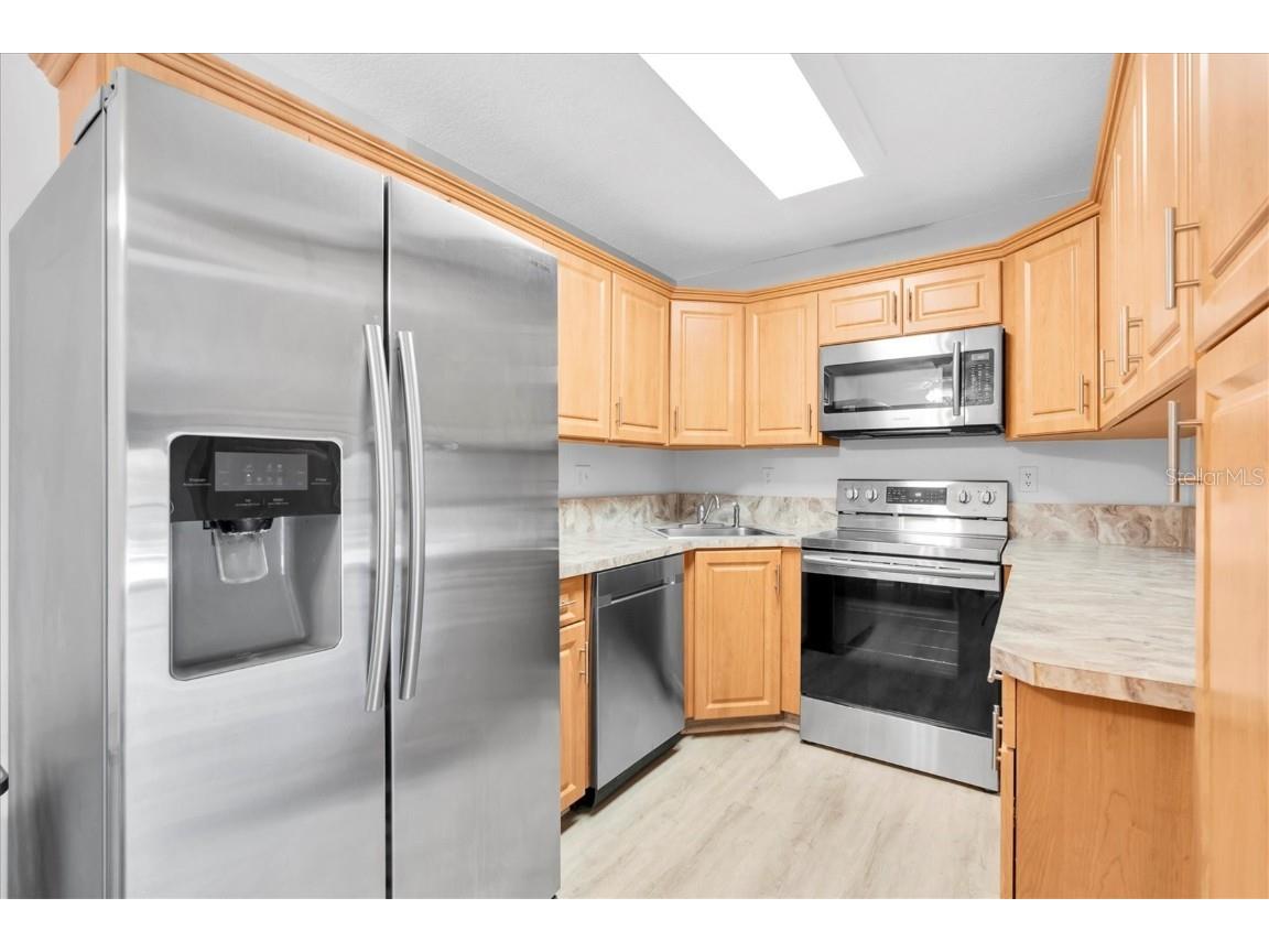 1207 Pine Ridge Circle W #H2 Tarpon Springs FL 34688 TB8422498 image10