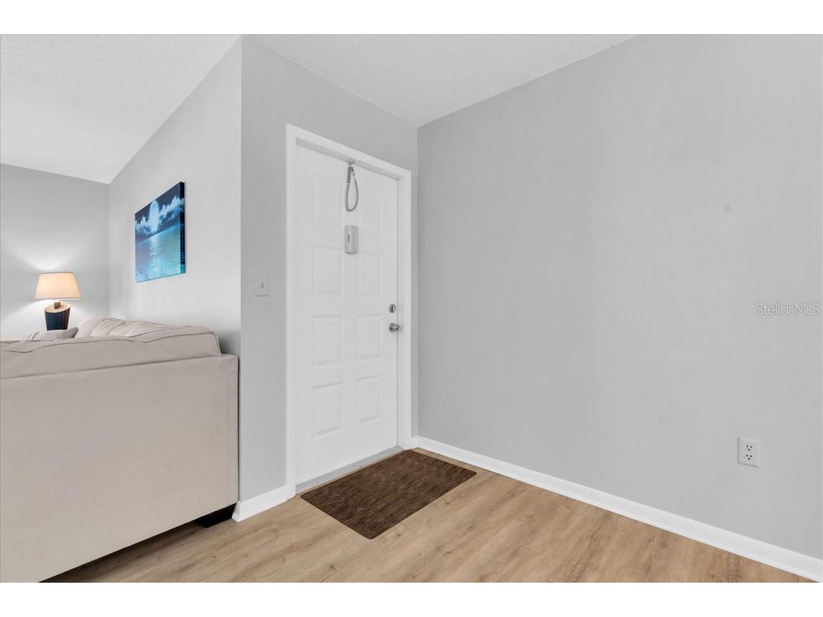 1207 Pine Ridge Circle W #H2 Tarpon Springs FL 34688 TB8422498 image3