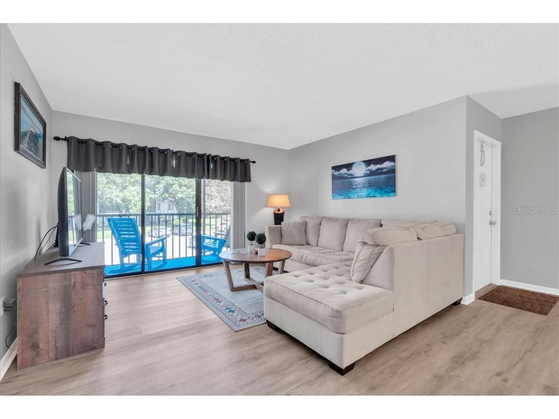 1207 Pine Ridge Circle W #H2 Tarpon Springs FL 34688 TB8422498 image4