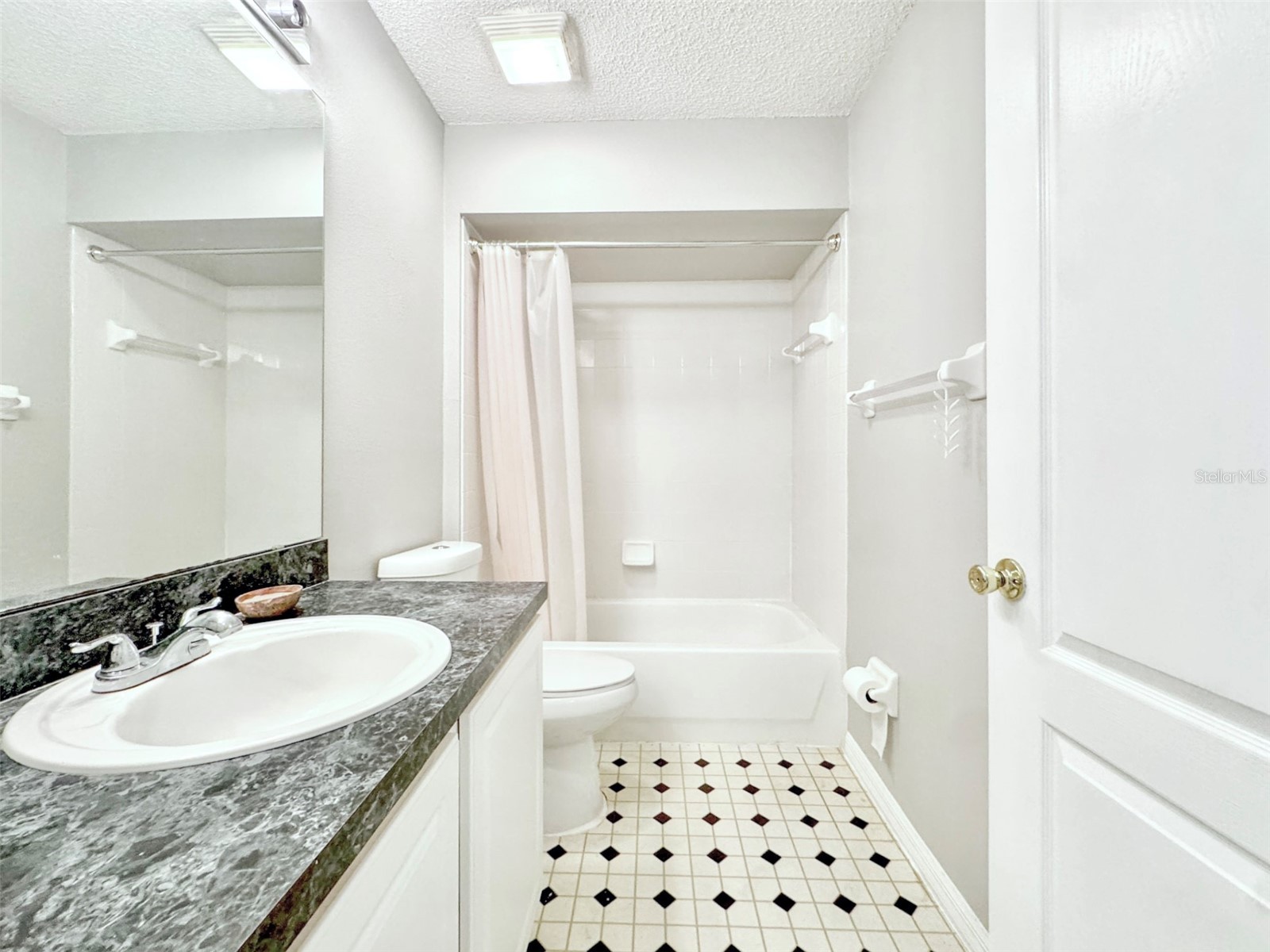 1207 Royal Saint George Drive Orlando FL 32828 O6396450 image28