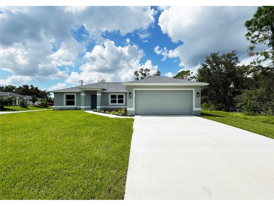 1207 Teakwood Street North Port FL 34288 C7498761 image1