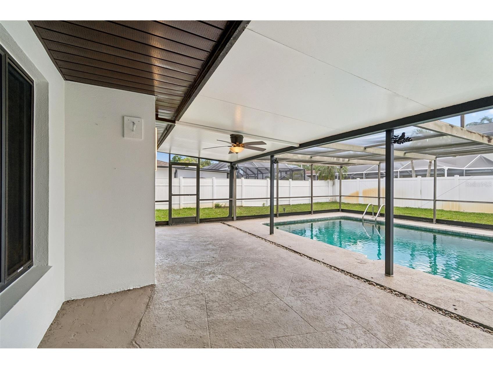 12076 92nd Way N Largo FL 33773 TB8516889 image68