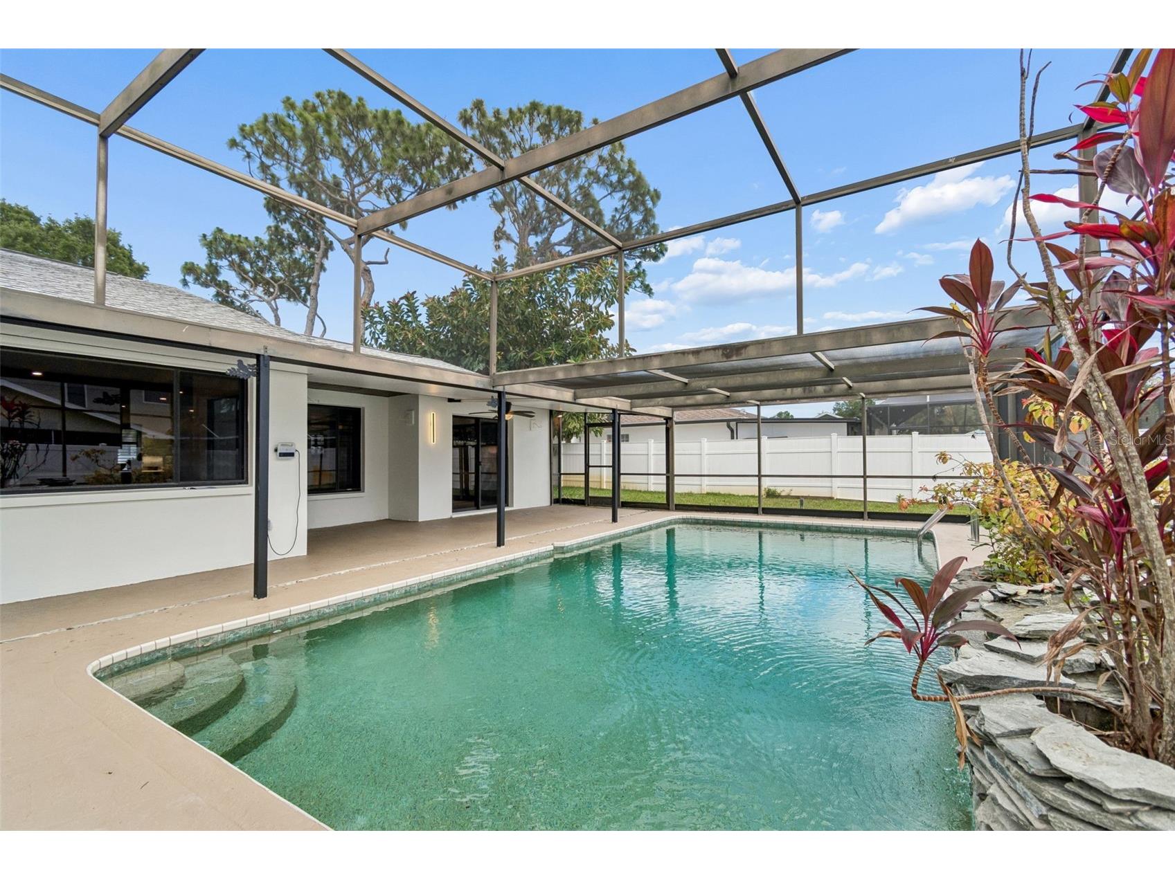 12076 92nd Way N Largo FL 33773 TB8516889 image74