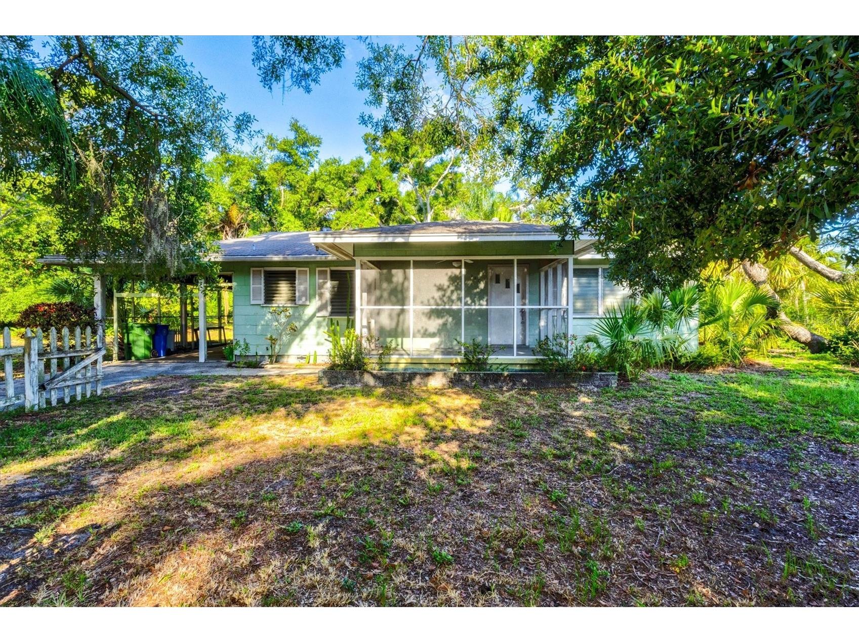 1208 28th Street W Bradenton FL 34205 A4698422 image1