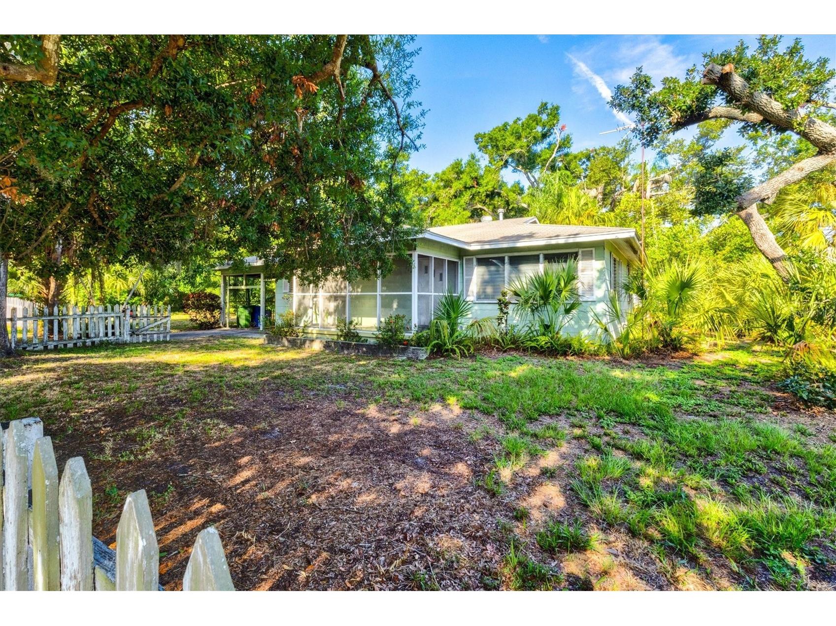 1208 28th Street W Bradenton FL 34205 A4698427 image1