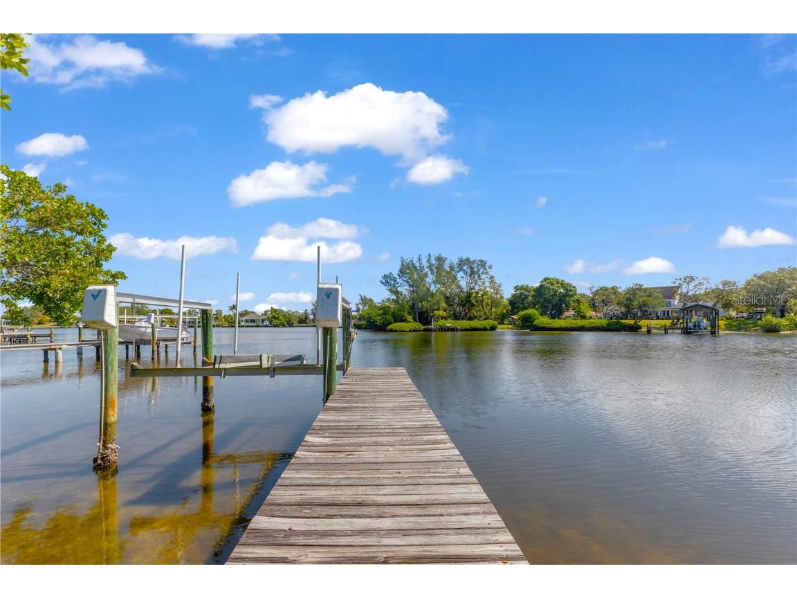 1208 61 Street NW Bradenton FL 34209 - WARNERS BAYOU WEST A4586705 image1