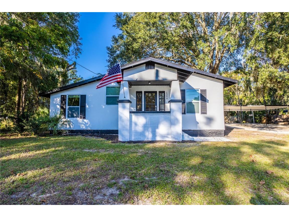 1208 Bonaire Drive Leesburg FL 34748 S5078363 image1