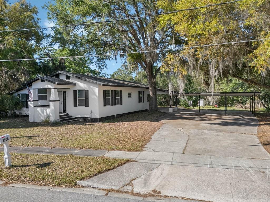 1208 Bonaire Drive Leesburg FL 34748 O6290208 image2