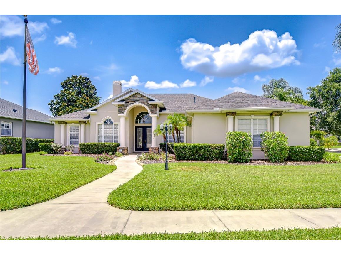 1208 Carriage Park Drive Valrico FL 33594 TB8394928 image1