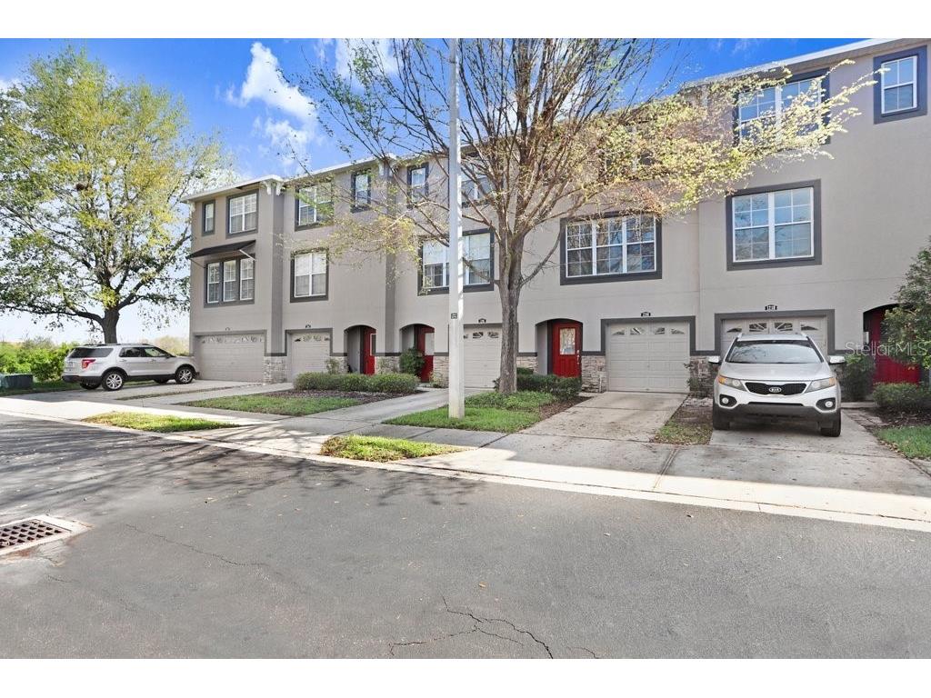 1208 Chatham Pine Place Brandon FL 33511 TB8356075 image1