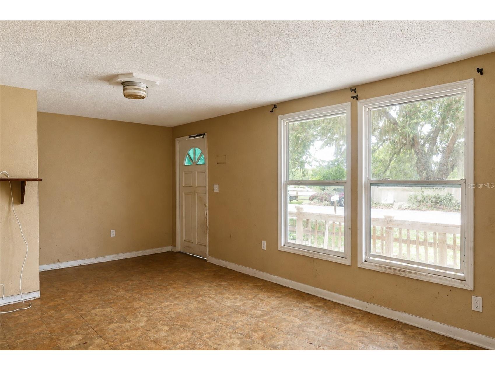 1208 Cherry Lane Lakeland FL 33811 TB8522746 image3