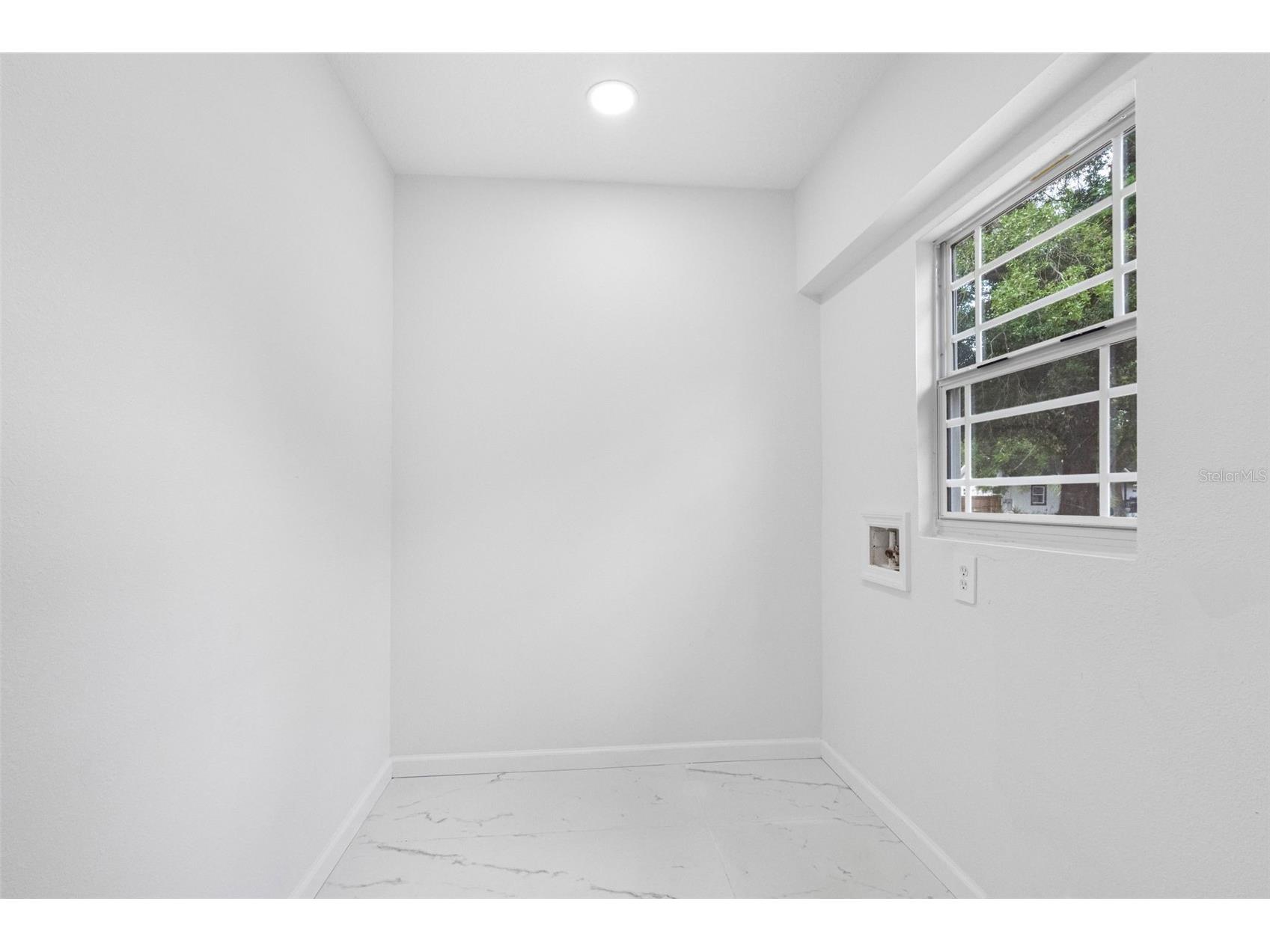 1208 E Chilkoot Avenue Tampa FL 33612 TB8507145 image29