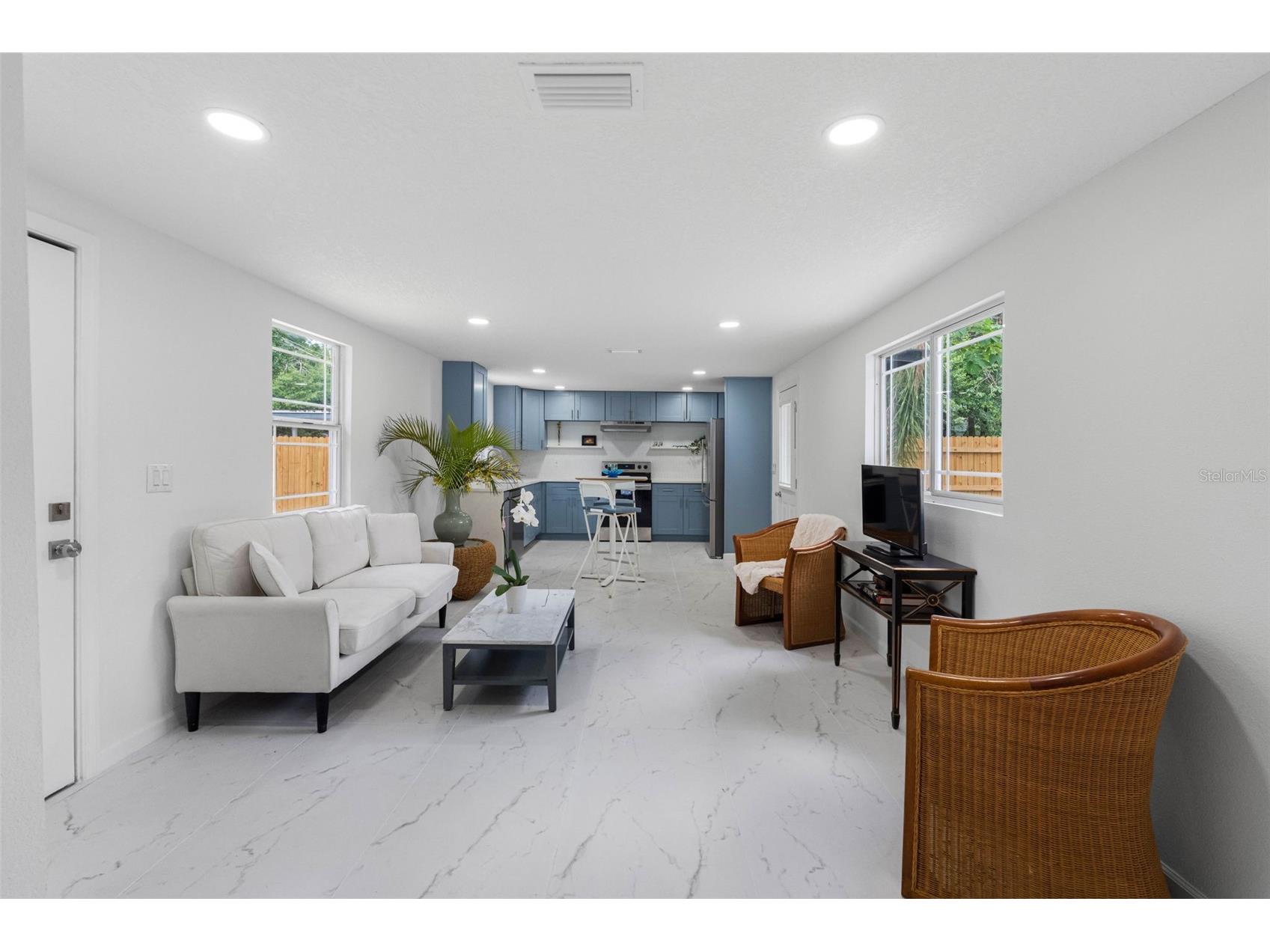 1208 E Chilkoot Avenue Tampa FL 33612 TB8507145 image7