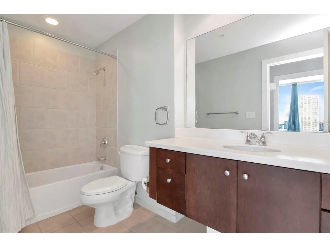 1208 E Kennedy Boulevard #1011 Tampa FL 33602 O6331839 image26