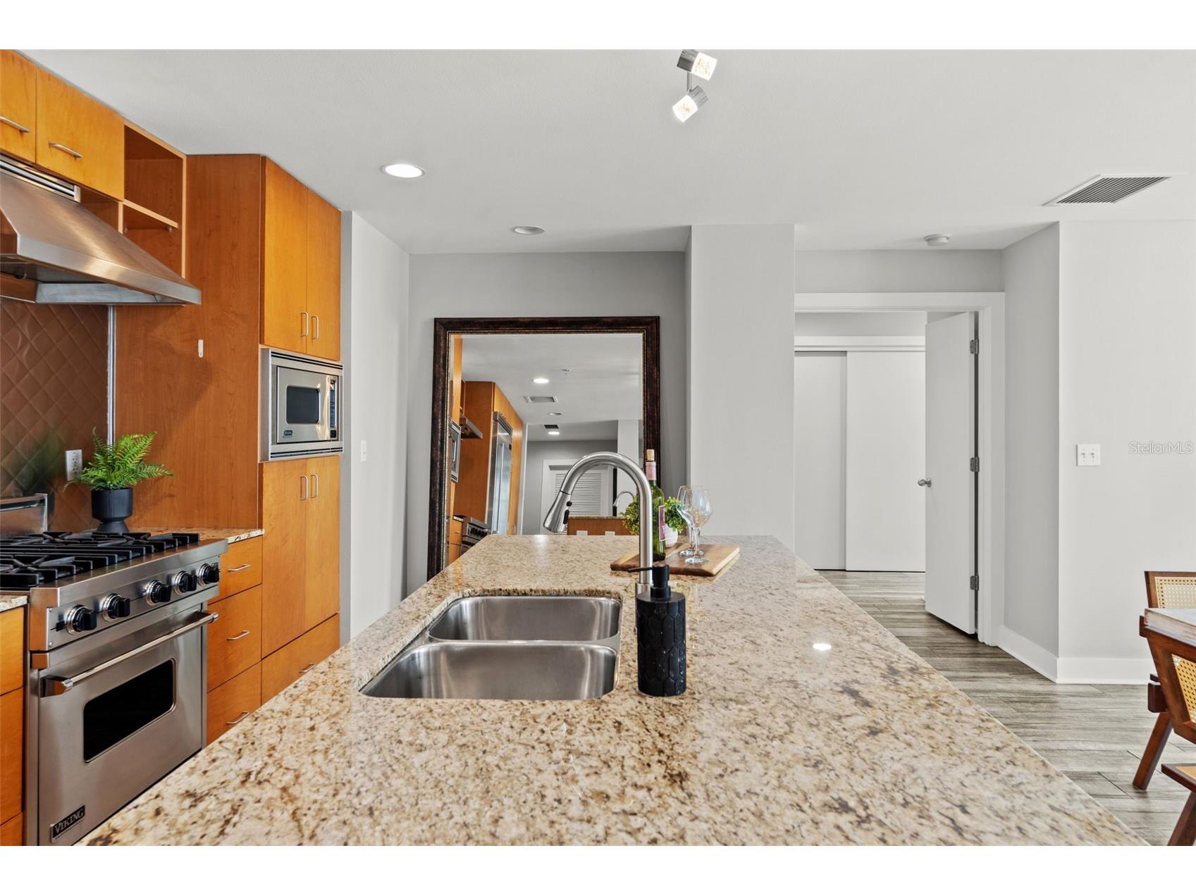 1208 E Kennedy Boulevard #1109 Tampa FL 33602 TB8500449 image7