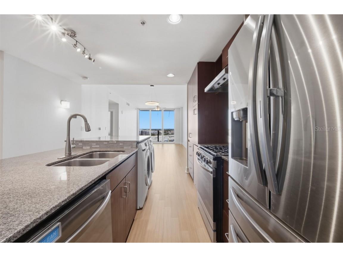 1208 E Kennedy Boulevard #1121 Tampa FL 33602 TB8449438 image6