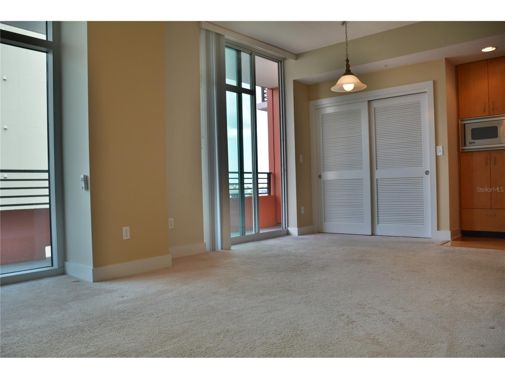 1208 E Kennedy Boulevard #421 Tampa FL 33602 TB8506980 image2