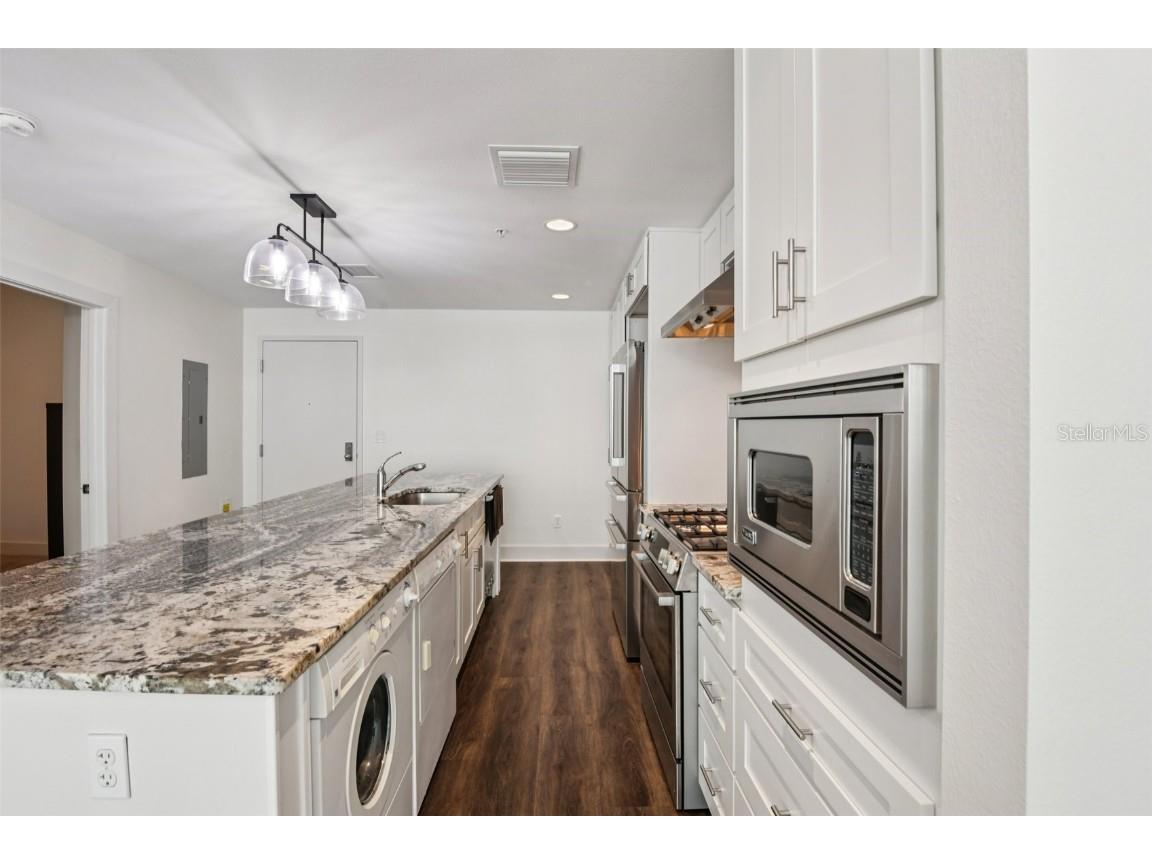 1208 E Kennedy Boulevard #616 Tampa FL 33602 TB8452048 image10