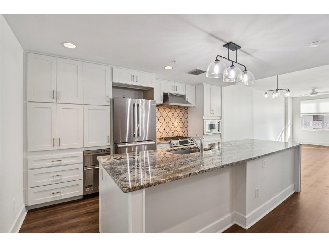 1208 E Kennedy Boulevard #616 Tampa FL 33602 TB8452048 image6