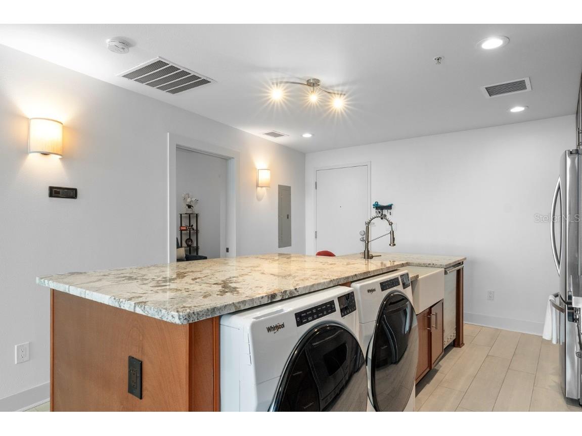 1208 E Kennedy Boulevard #723 Tampa FL 33602 TB8412256 image11