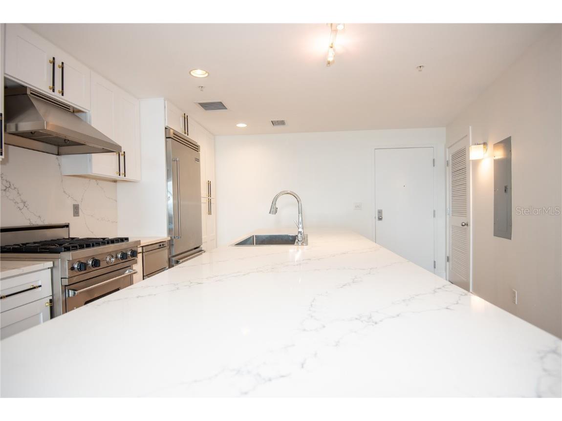 1208 E Kennedy Boulevard #827 Tampa FL 33602 TB8460639 image11