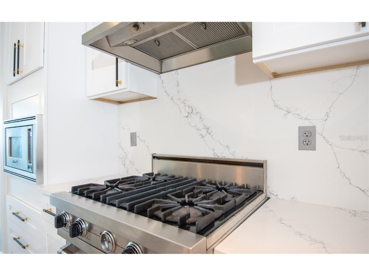 1208 E Kennedy Boulevard #827 Tampa FL 33602 TB8460639 image4