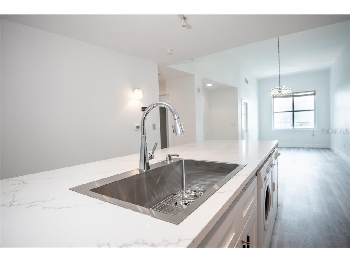 1208 E Kennedy Boulevard #827 Tampa FL 33602 TB8460639 image6