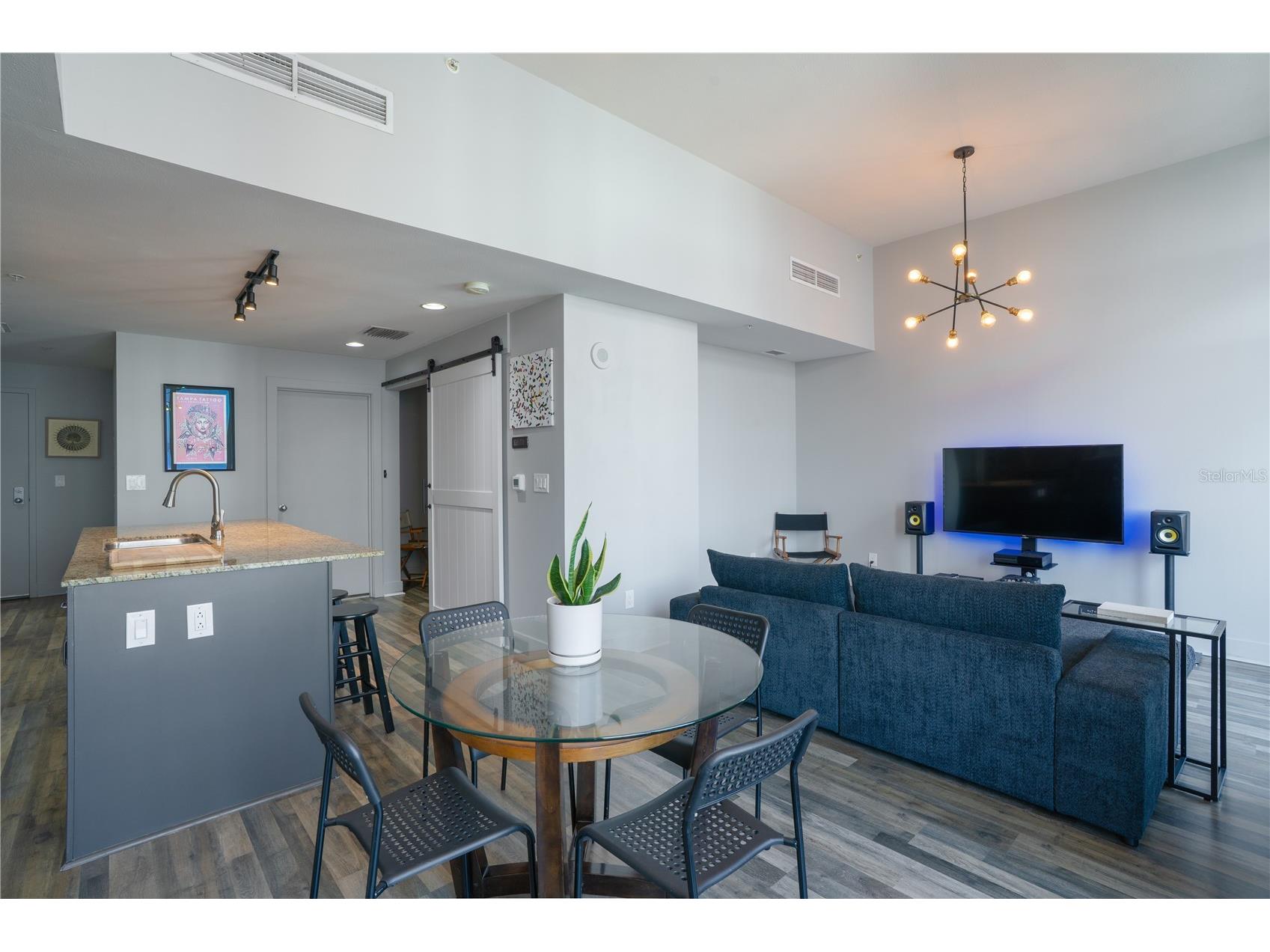 1208 E Kennedy Boulevard #832 Tampa FL 33602 TB8480819 image7