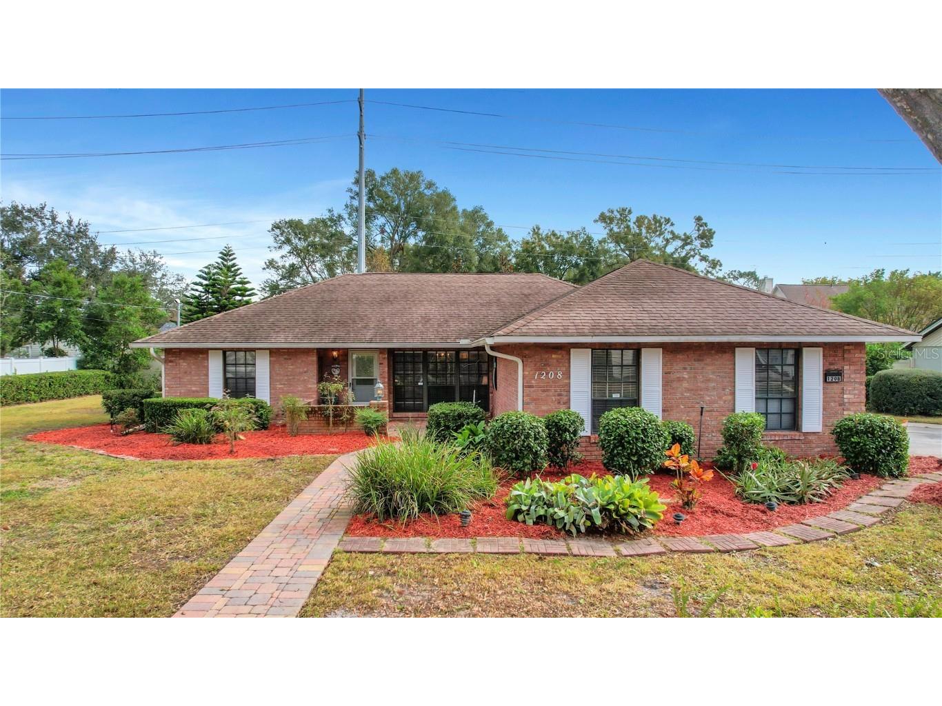 1208 Hilltop Drive Mount Dora FL 32757 O6267548 image1