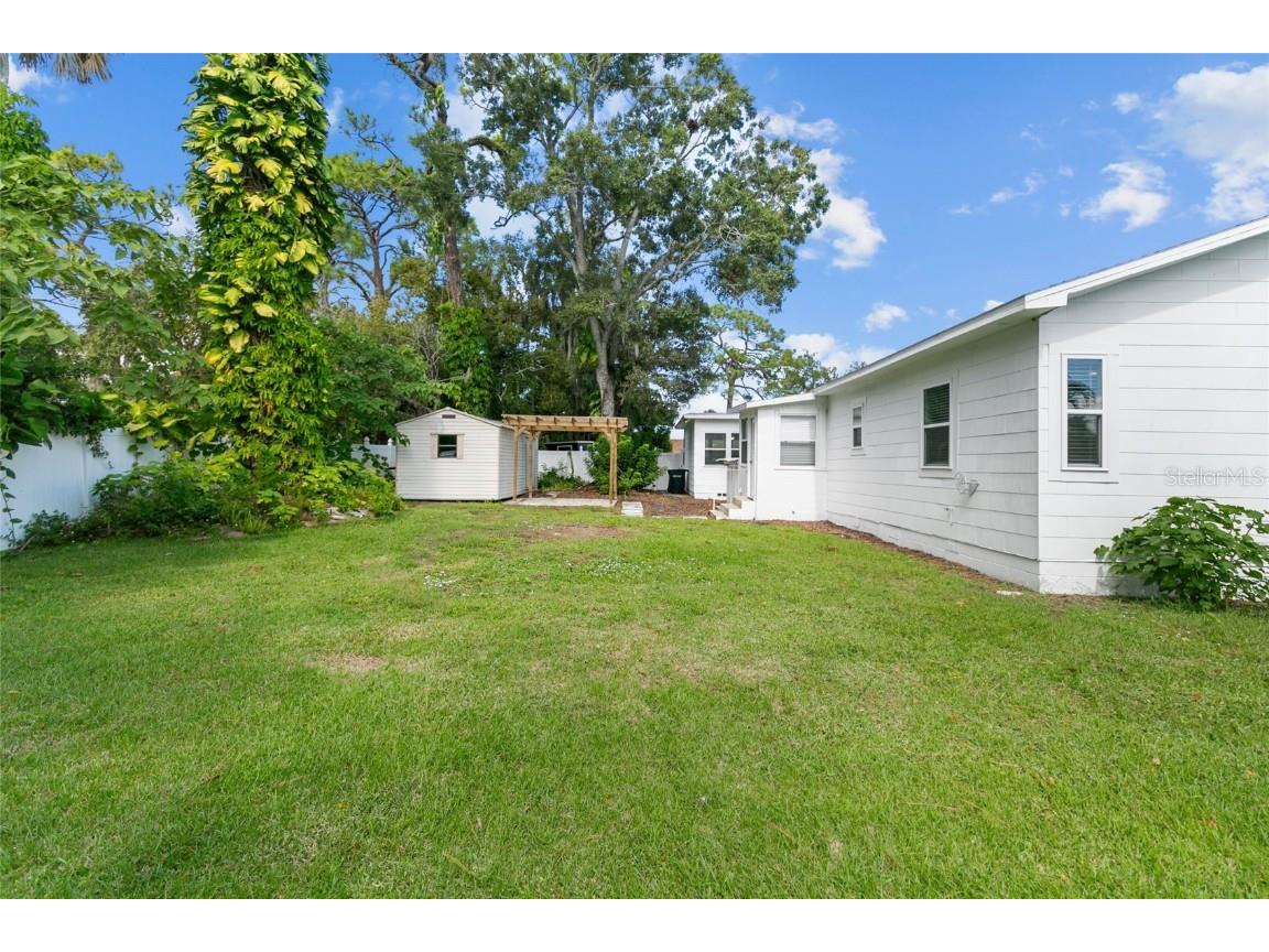 1208 Indian River Avenue Titusville FL 32780 O6354956 image12